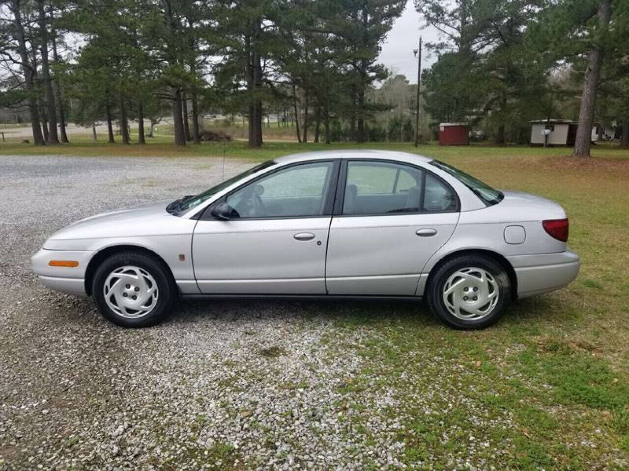 Saturn SL2
