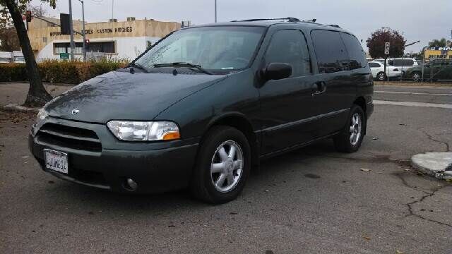 Nissan Quest