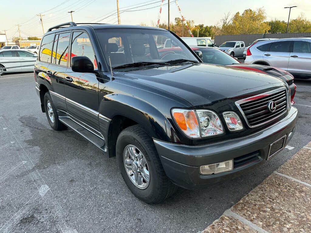 Lexus LX