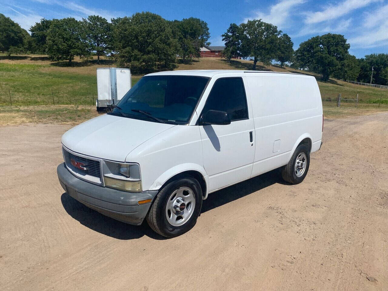 GMC Safari