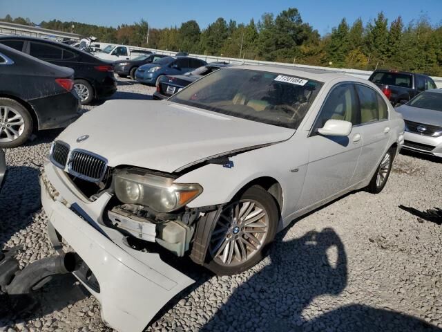 BMW 745i