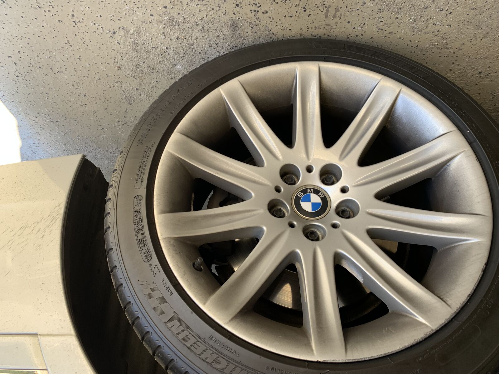 BMW 745Li