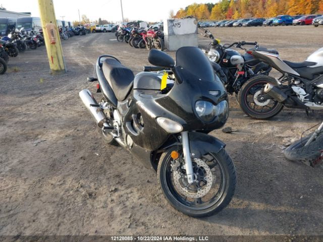 Suzuki GSX750F
