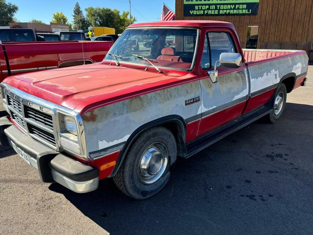 Dodge D-Series