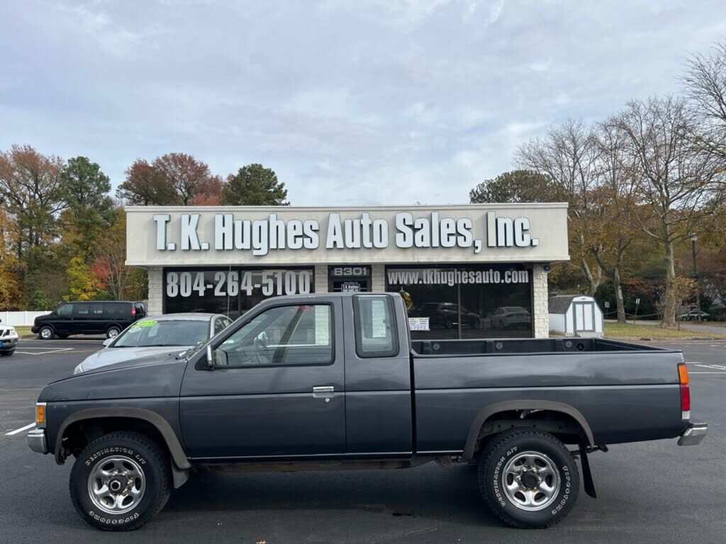 Nissan Pickup