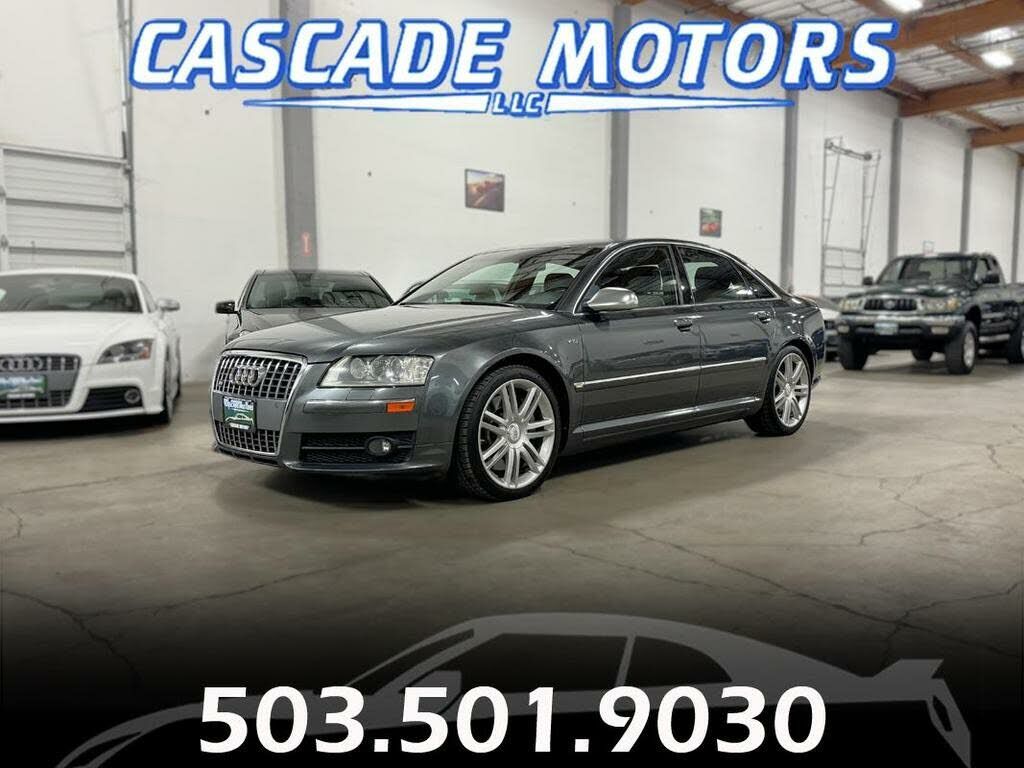 Audi S8