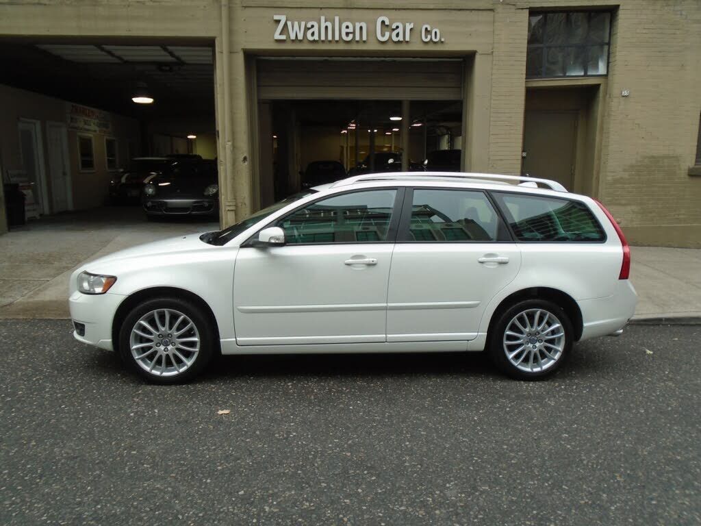 Volvo V50