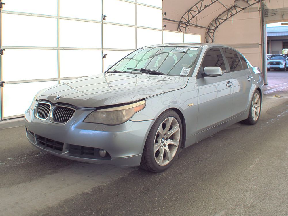 BMW 550i