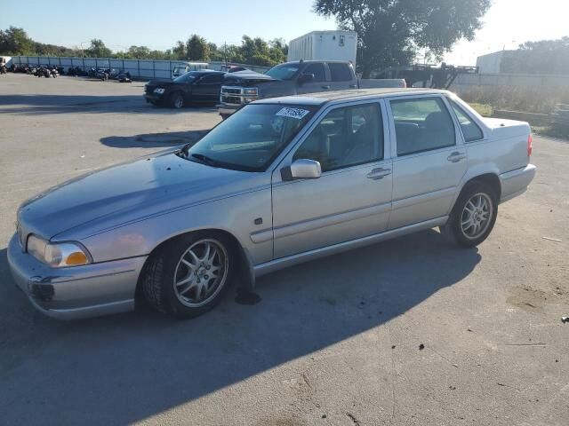 Volvo S70