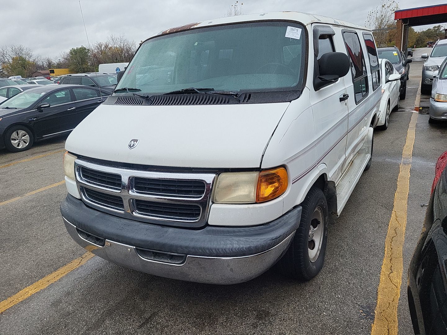 Dodge Ram Van