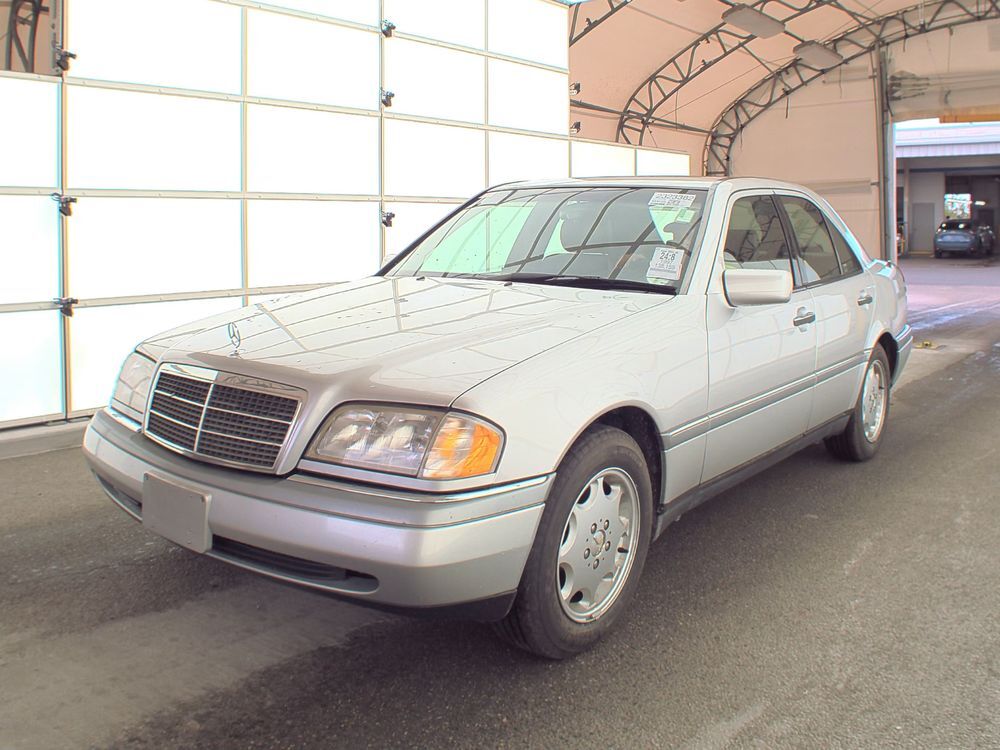 MERCEDES-BENZ