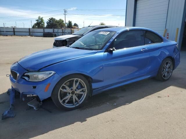 BMW M235i
