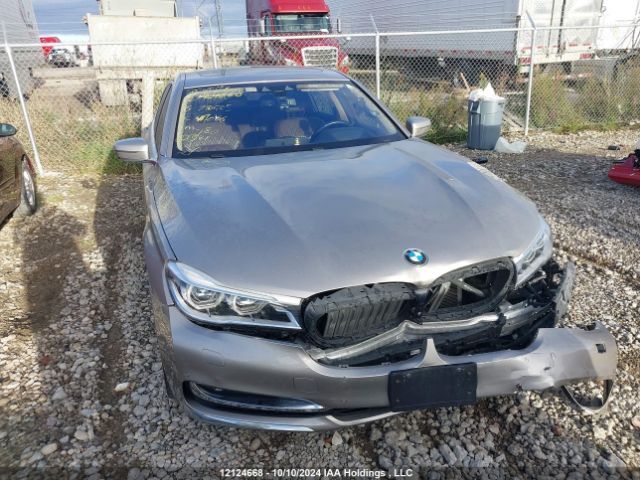 BMW 750i