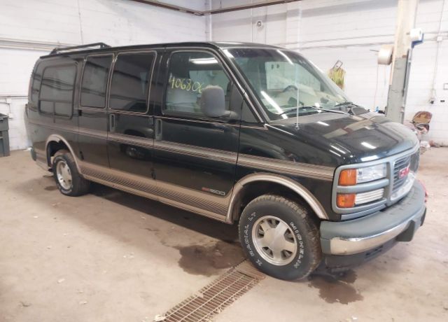 GMC Savana