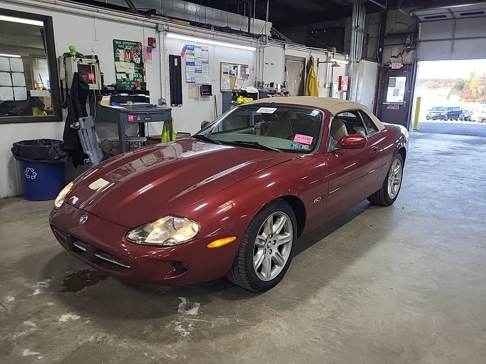 Jaguar XK8