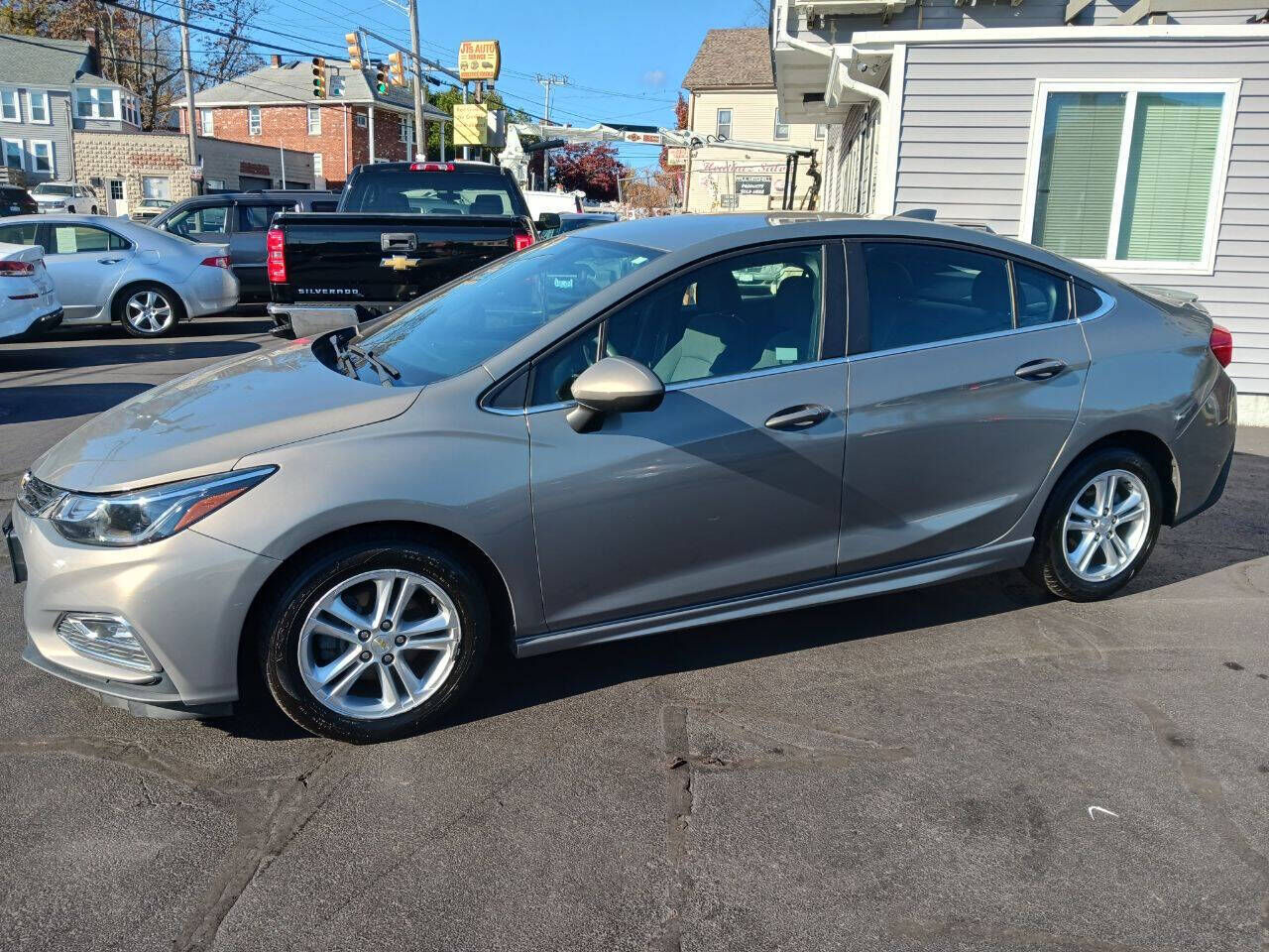2018 CHEVROLET Cruze
