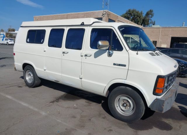 Dodge Ram Van