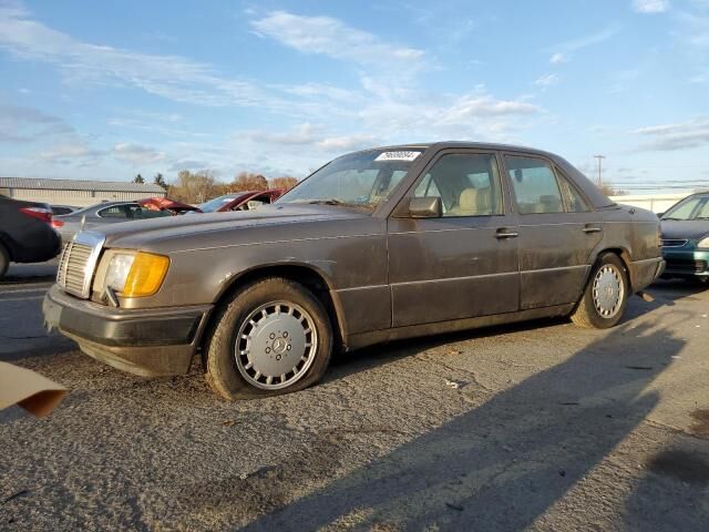 Mercedes-Benz 300