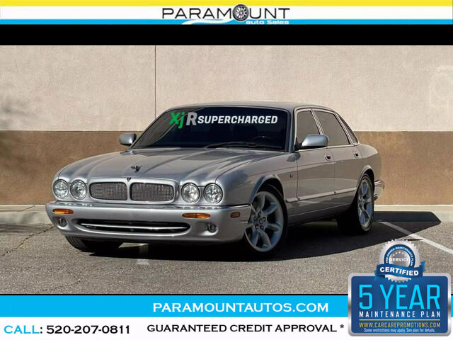 Jaguar XJR