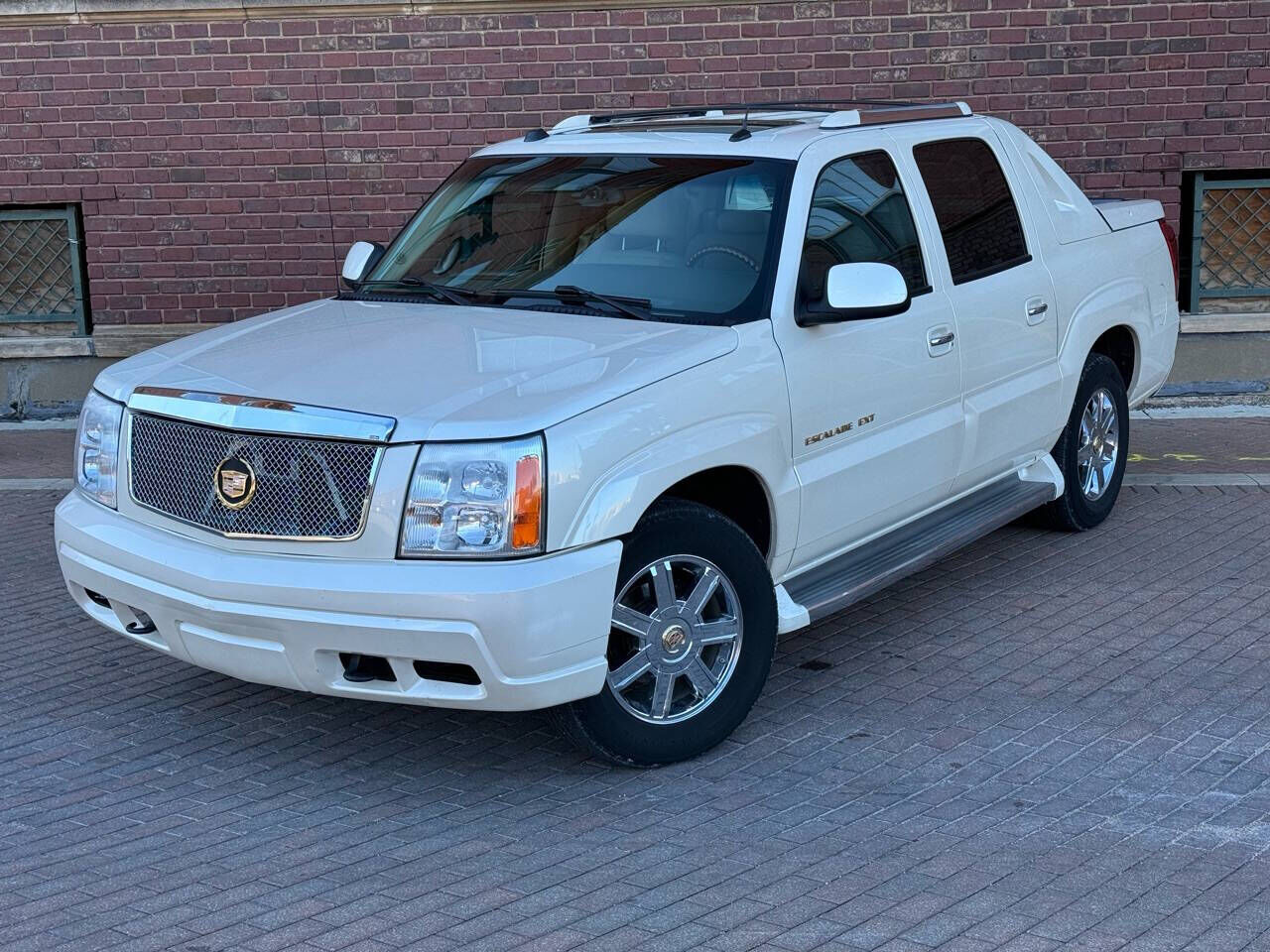 2005 CADILLAC Escalade