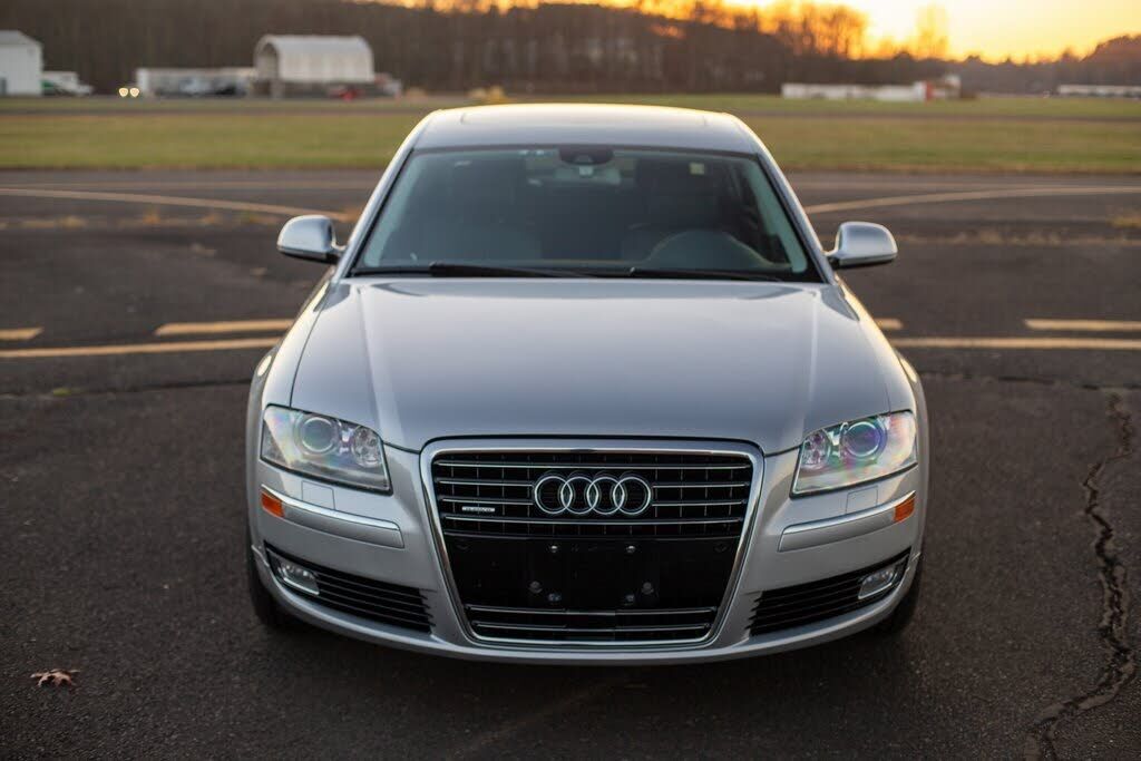 2010 Audi A8