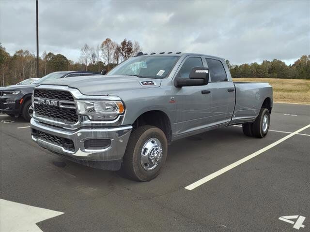 2024 RAM 3500