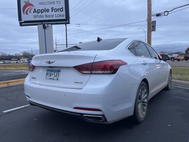2015 HYUNDAI Genesis - VIN Decoder