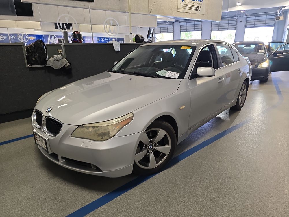 BMW 525i