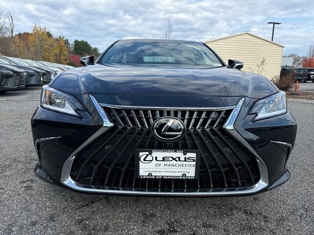 2025 Lexus ES