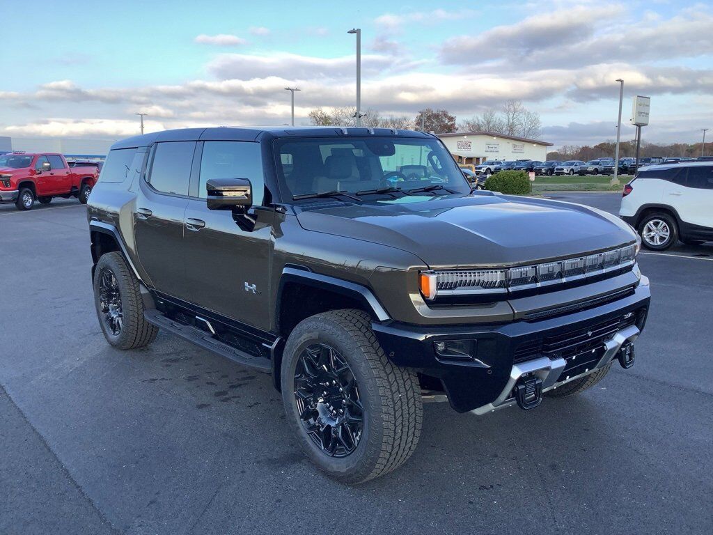 2025 GMC Hummer EV SUV