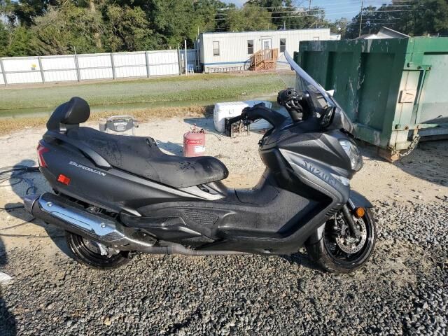 Suzuki AN650L