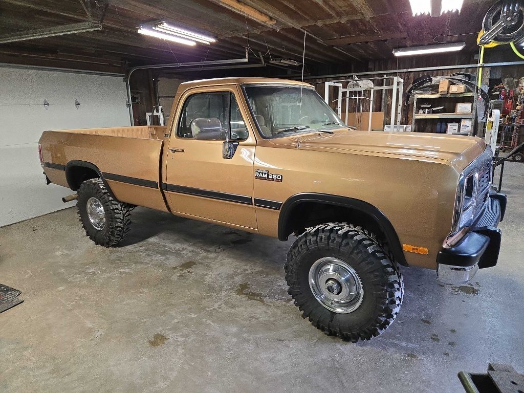 Dodge W-Series