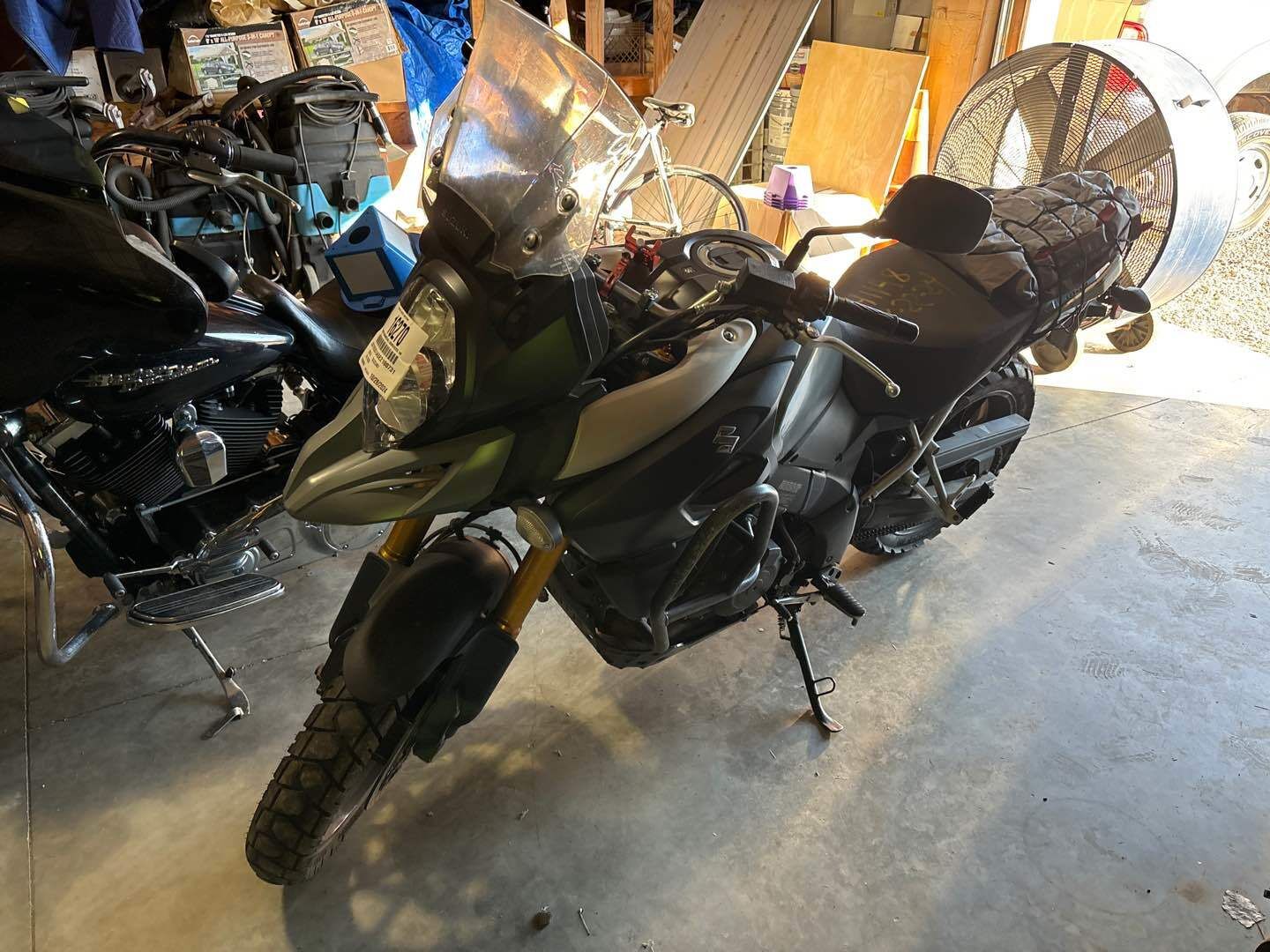 Suzuki DL1000AL/DL1000AAL