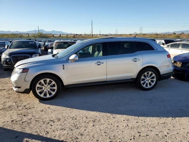 Lincoln MKT
