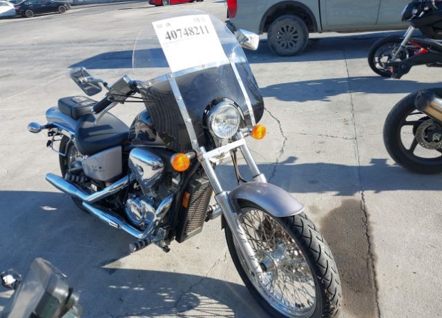 Honda VT600CD2