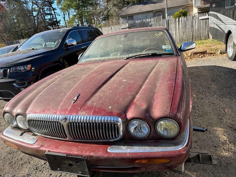 Jaguar Vanden Plas
