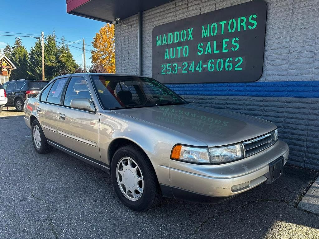 Nissan Maxima