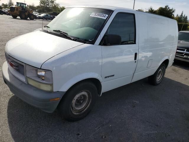 GMC Safari