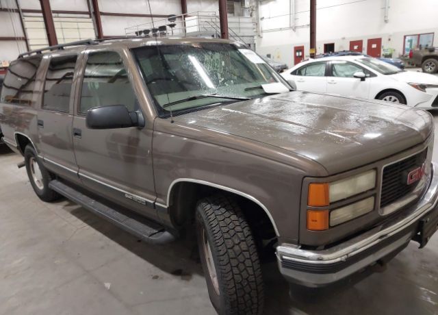 GMC Suburban