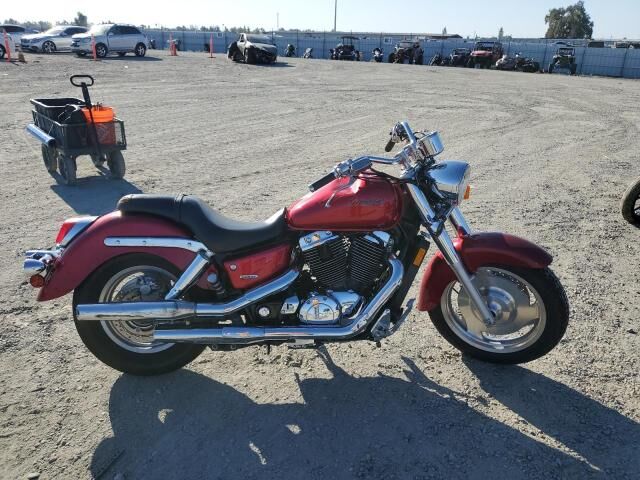 Honda VT1100C2 (SHADOW SABRE)