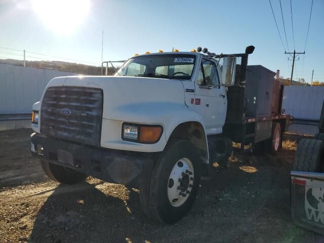 Ford F-800