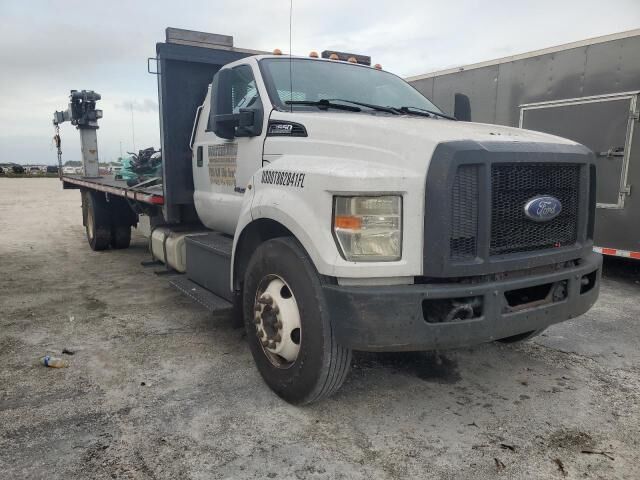 Ford F-650