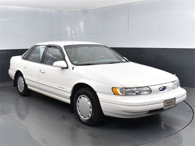 Ford Taurus
