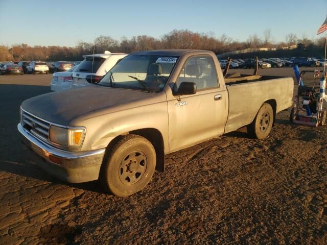 Toyota T100
