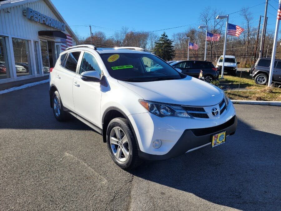 2015 TOYOTA RAV4