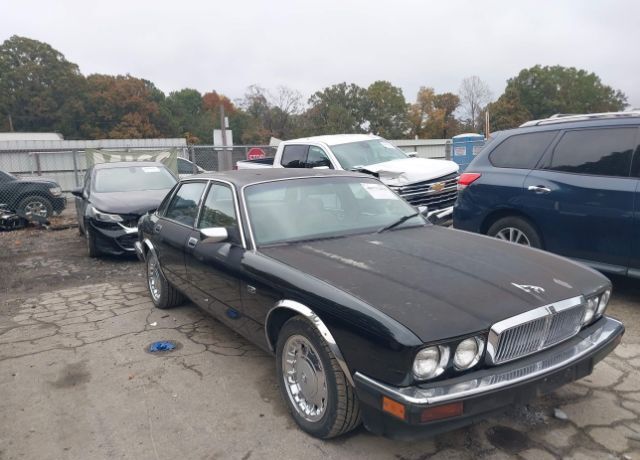 Jaguar XJ6
