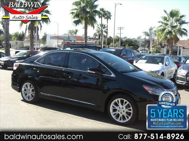 Lexus HS