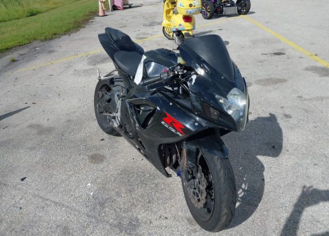 Suzuki GSX-R750