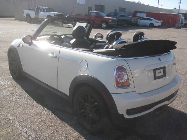 MINI Cooper Convertible
