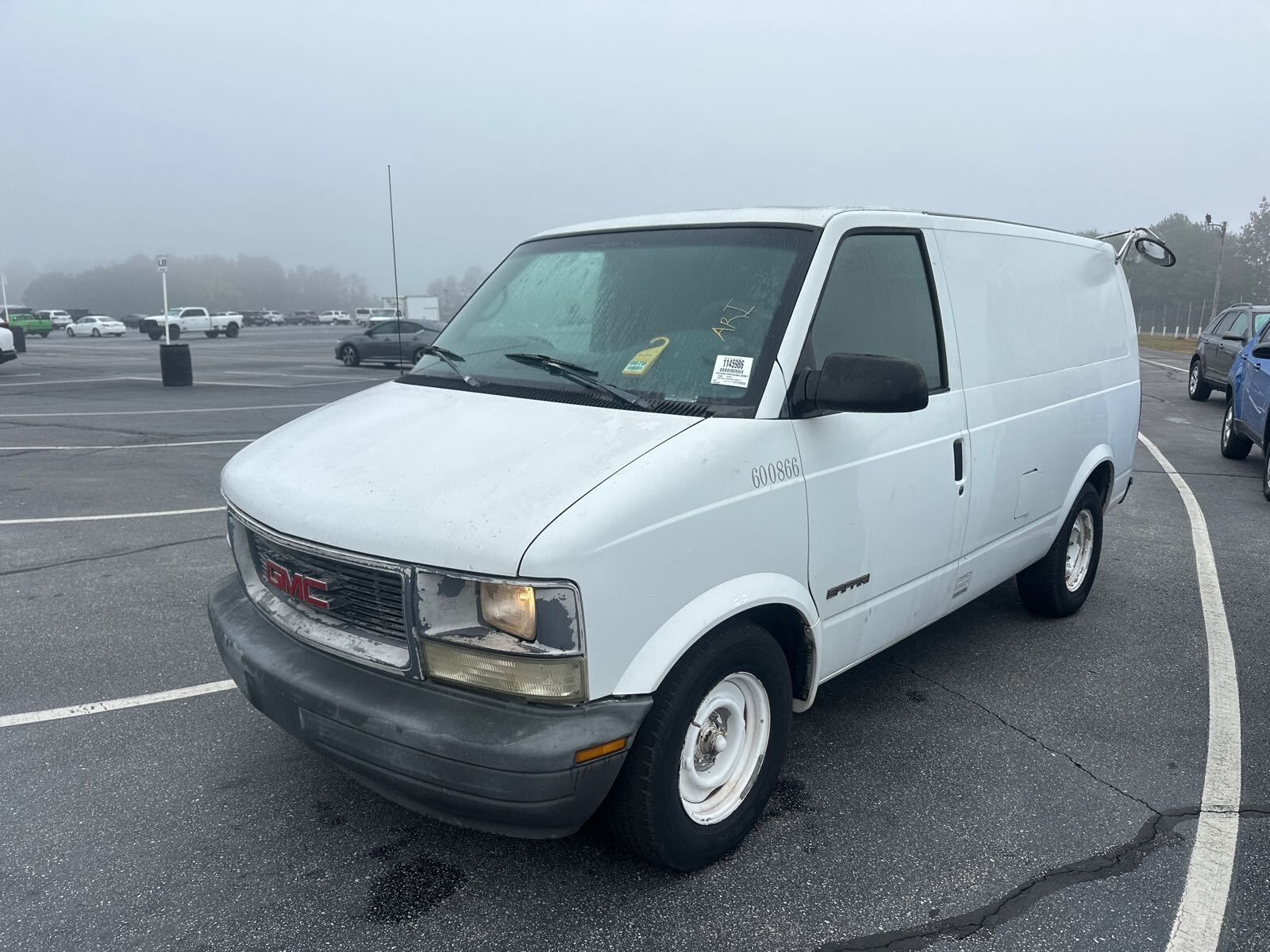 GMC Safari